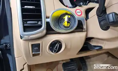 Porsche Cayenne 2016 3.6 Автомат в Москве № 213274, миниатюра 7