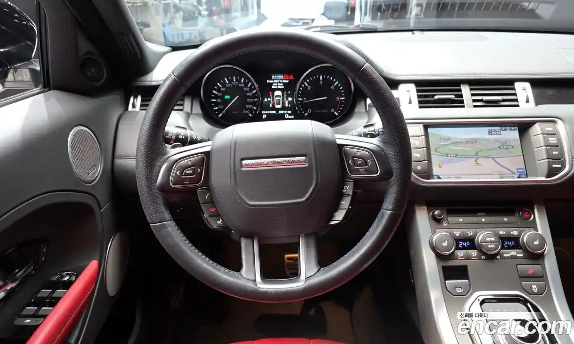 Land Rover Range-Rover Evoque 2013 2.2 Автомат в Москве № 213424, фото 15