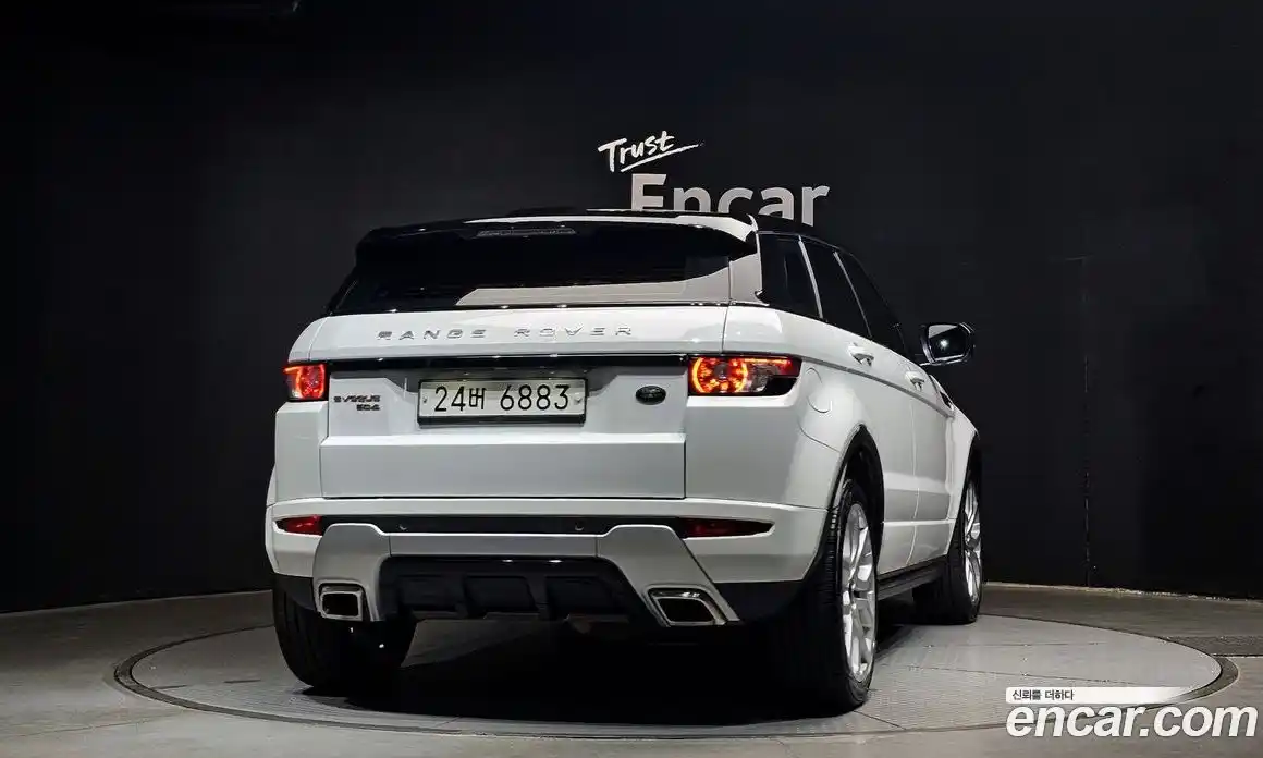 Land Rover Range-Rover Evoque 2013 2.2 Автомат в Москве № 213424, фото 16