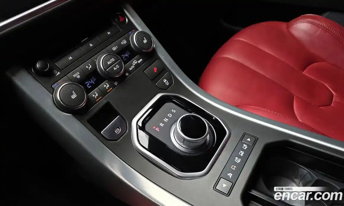 Land Rover Range-Rover Evoque 2013 2.2 Автомат в Москве № 213424, фото 4