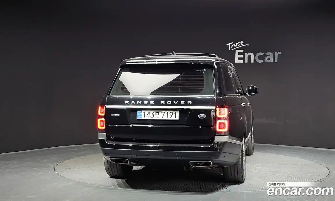 Land Rover Range-Rover 2019 4.4 Автомат в Москве № 213593, фото 19