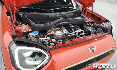 Mini Aceman 2025 0.1 Автомат в Москве № 213954, миниатюра 9