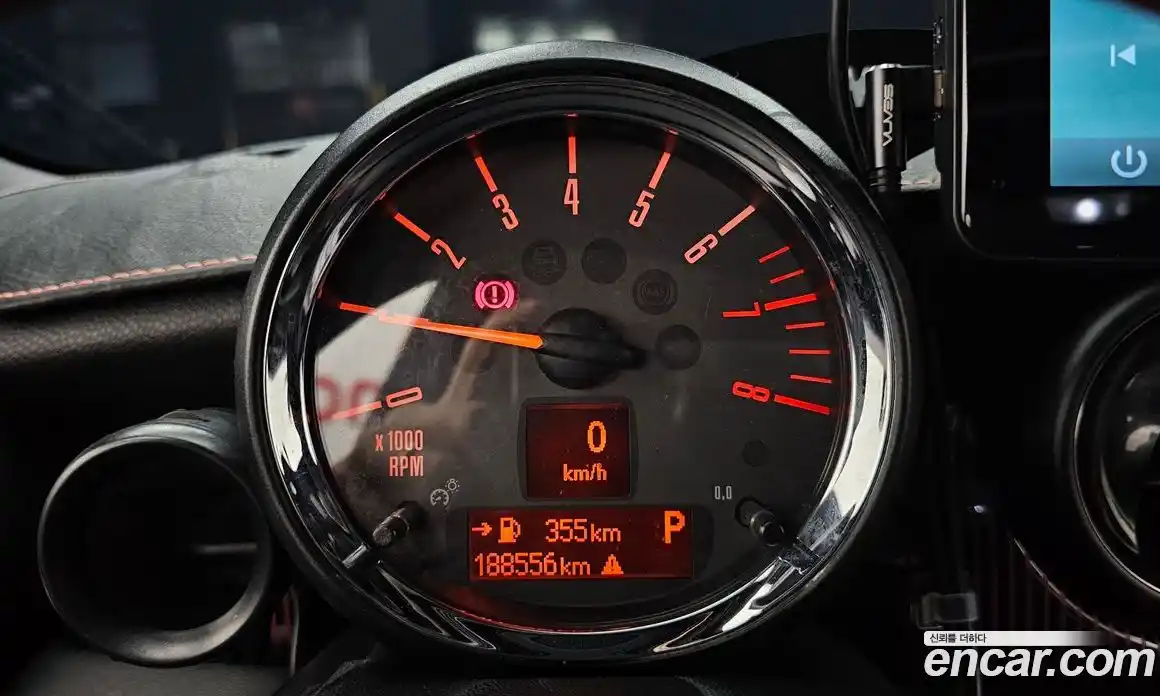 Mini Clubman 2012 1.6 Автомат в Москве № 214406, фото 7