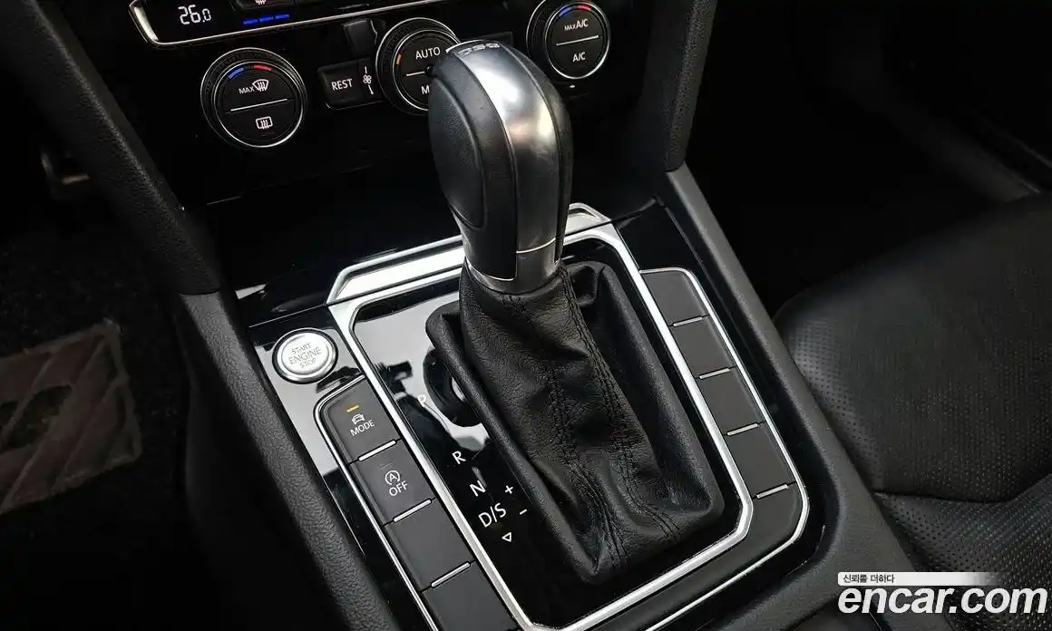 Volkswagen Arteon 2018 2.0 Автомат в Москве № 214954, фото 18