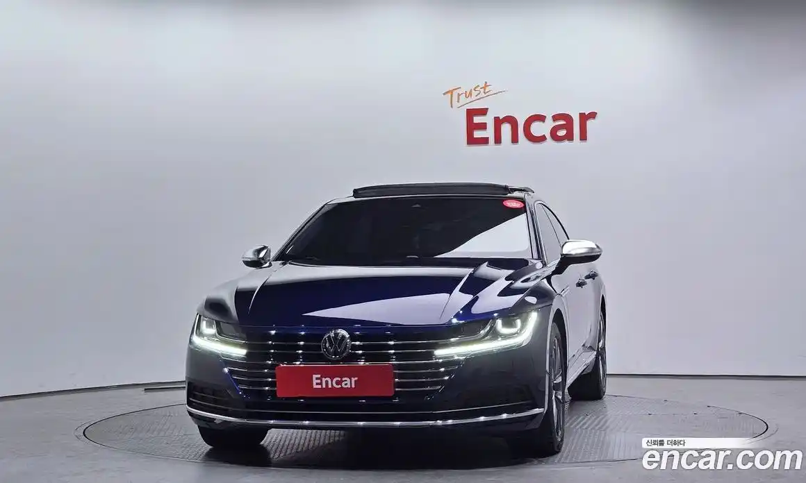 Volkswagen Arteon 2018 2.0 Автомат в Москве № 214954, фото 7