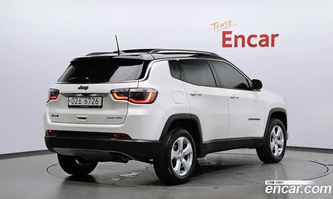 Jeep Compass 2018 2.4 Автомат в Москве № 215451, фото 6