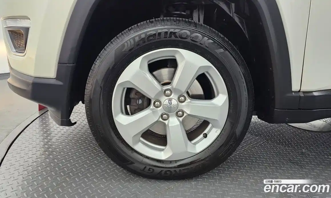 Jeep Compass 2018 2.4 Автомат в Москве № 215451, фото 10