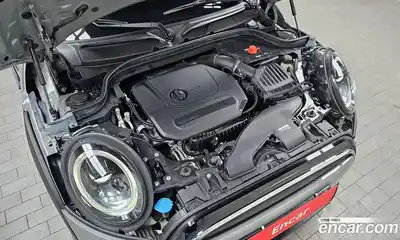 Mini Cooper 2022 1.5 Автомат в Москве № 216346, миниатюра 11