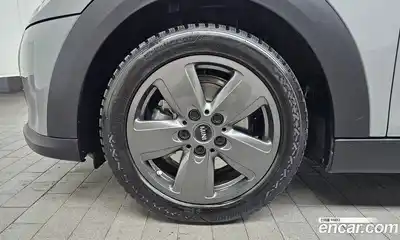 Mini Cooper 2022 1.5 Автомат в Москве № 216346, миниатюра 3