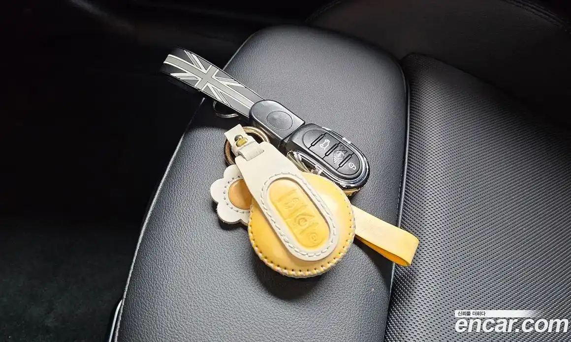 Mini Cooper 2022 1.5 Автомат в Москве № 216346, фото 10