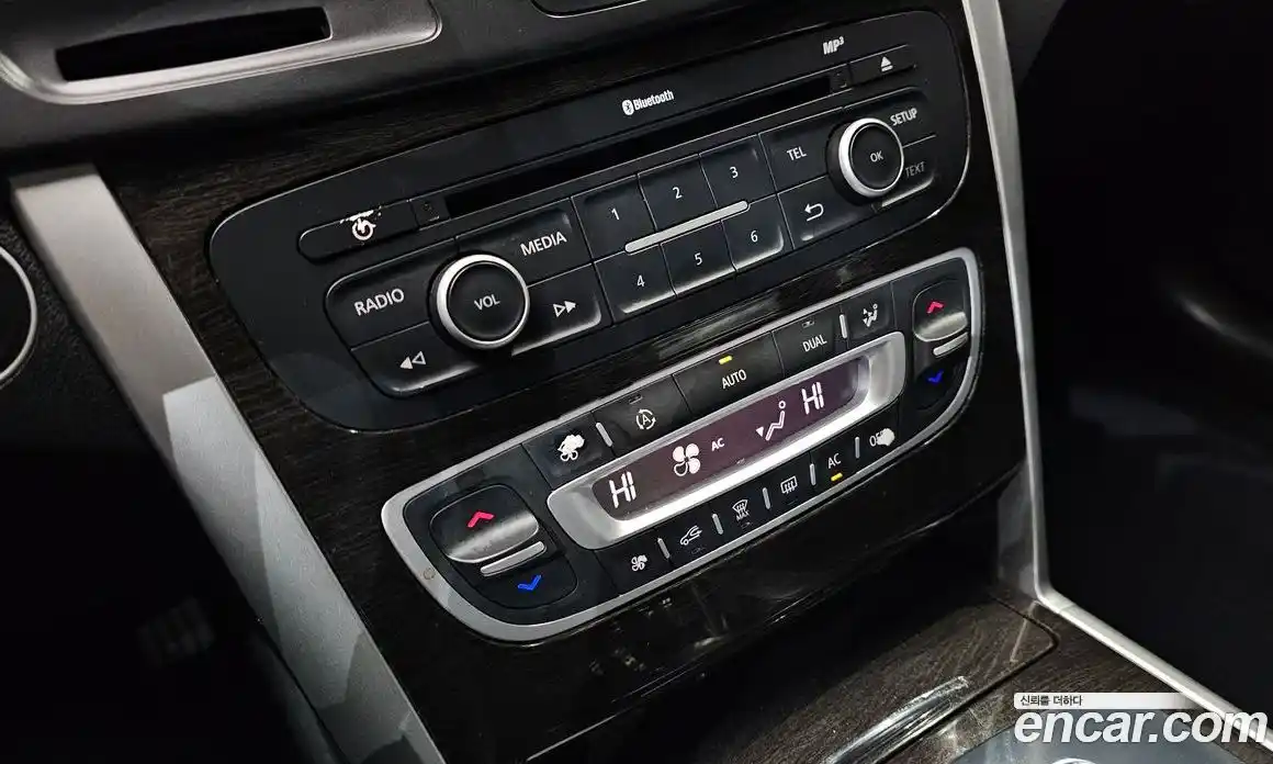 Renault SM5 2013 2.0 Автомат в Москве № 225940, фото 17