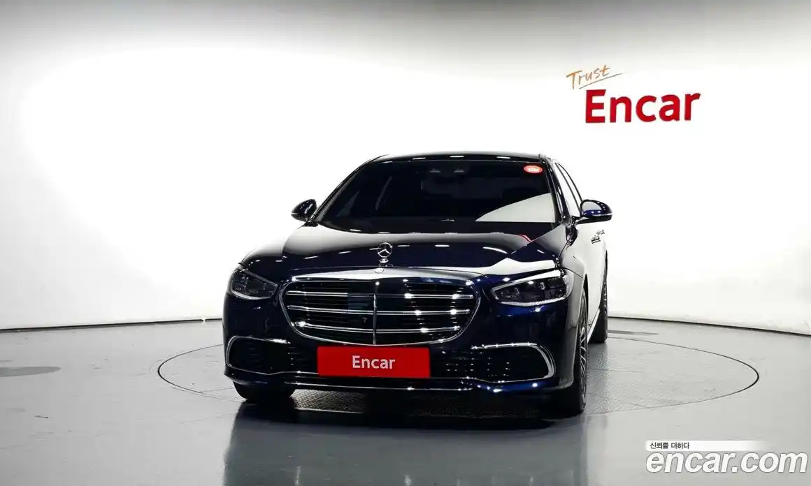 Mercedes-Benz S-Class 2025 3.0 Автомат в Москве № 229406, фото 3