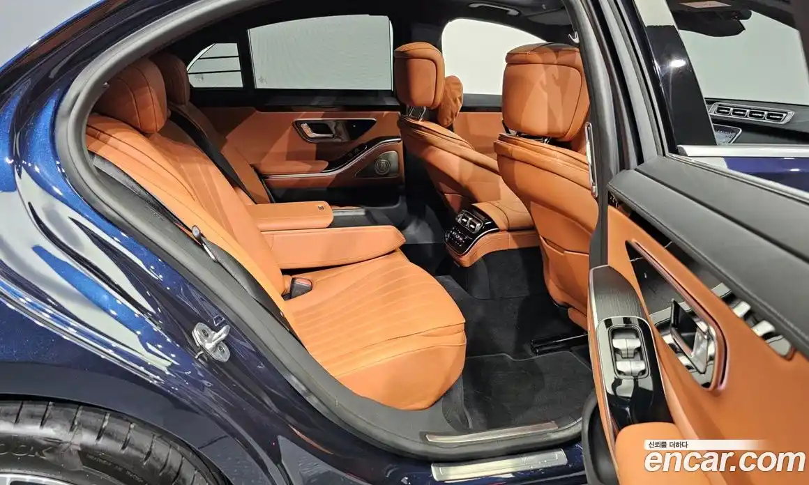 Mercedes-Benz S-Class 2025 3.0 Автомат в Москве № 229406, фото 9