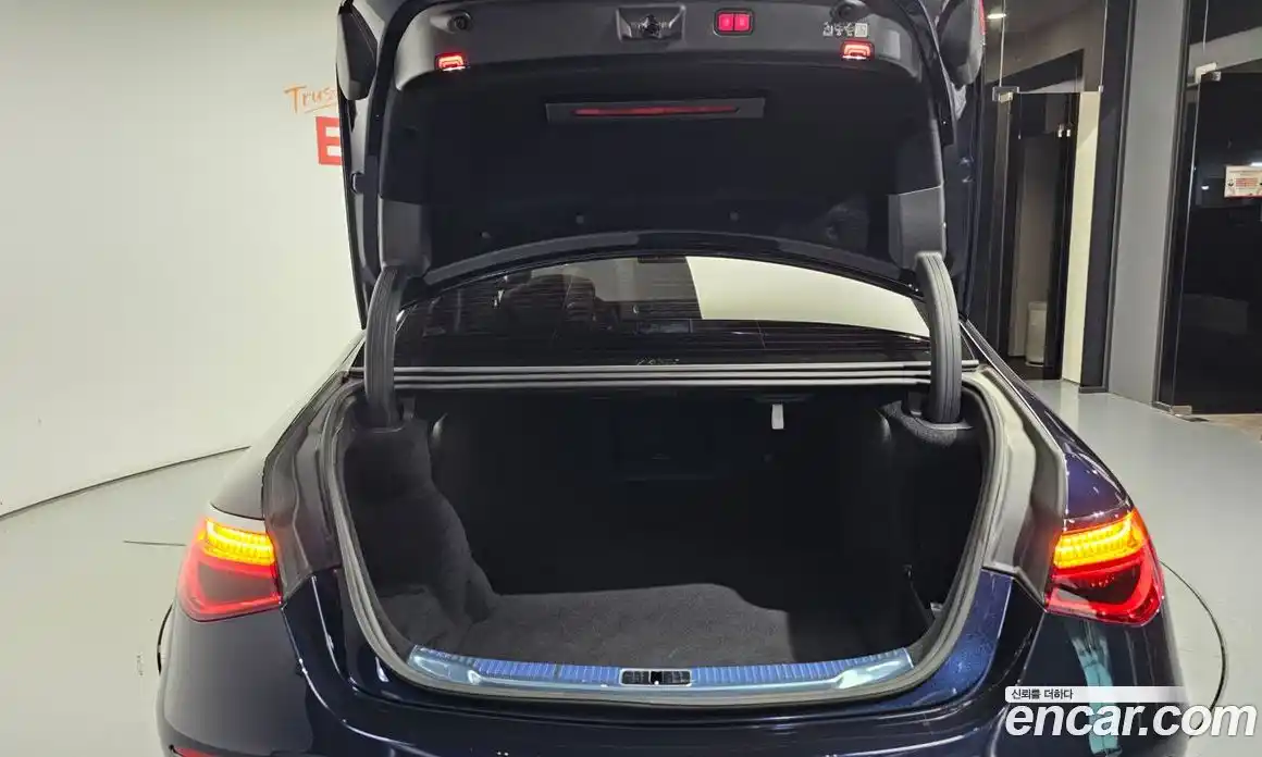 Mercedes-Benz S-Class 2025 3.0 Автомат в Москве № 229406, фото 10