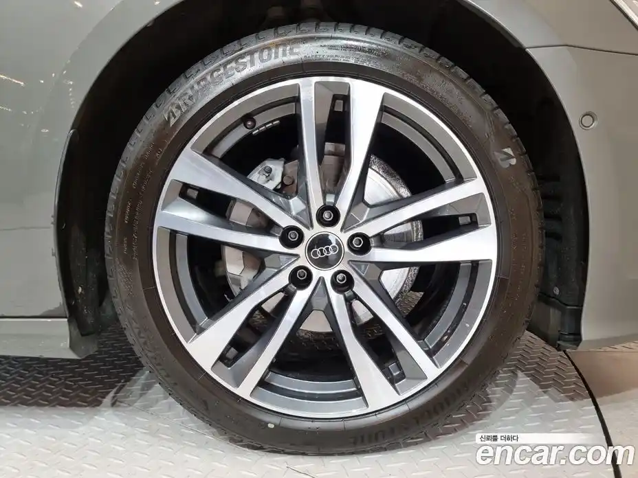 Audi A6 2023 2.0 Автомат в Москве № 230343, фото 5