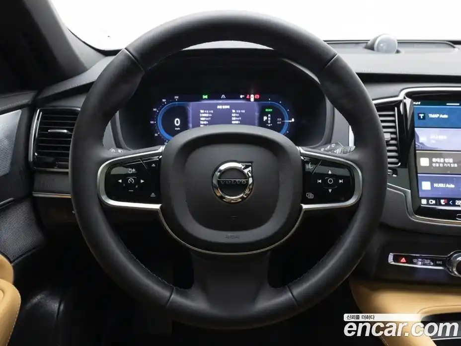 Volvo XC90 2024 2.0 Автомат в Москве № 230888, фото 11