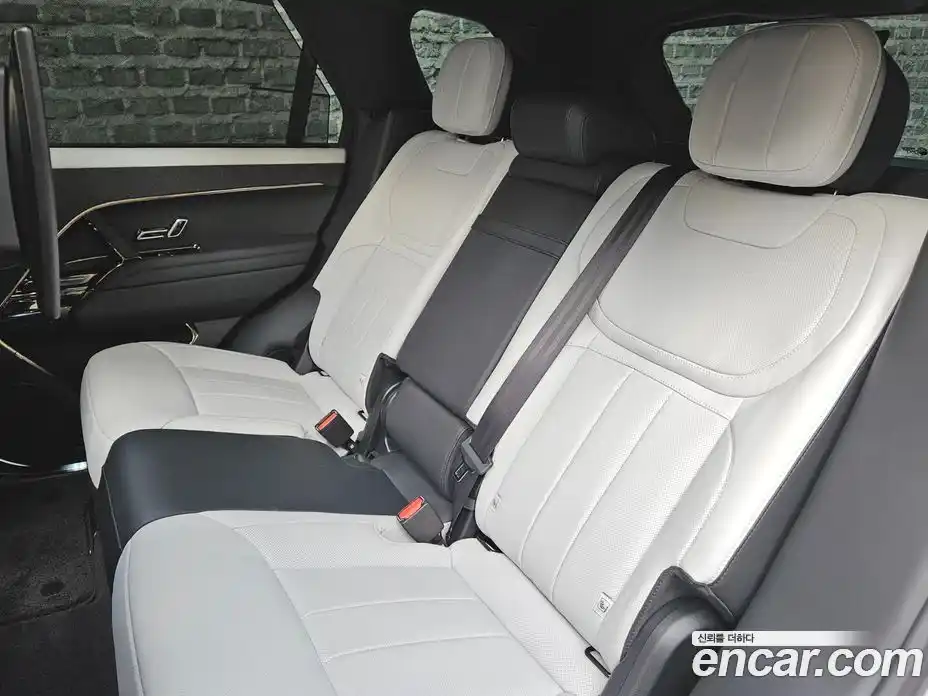 Land Rover Range-Rover Sport 2023 3.0 Автомат в Москве № 231316, фото 12