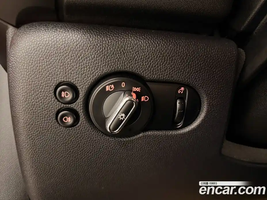 Mini Cooper 2021 1.5 Автомат в Москве № 231458, фото 14