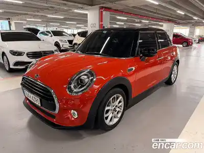Mini Cooper 2021 1.5 Автомат в Москве № 231458, миниатюра 2