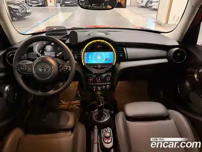 Mini Cooper 2021 1.5 Автомат в Москве № 231458, миниатюра 8