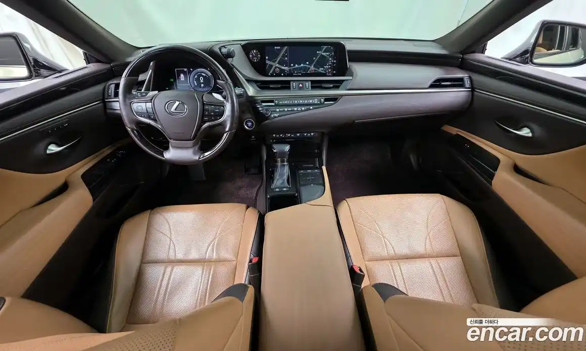 Lexus ES 2019 2.5 Автомат в Москве № 232011, фото 14