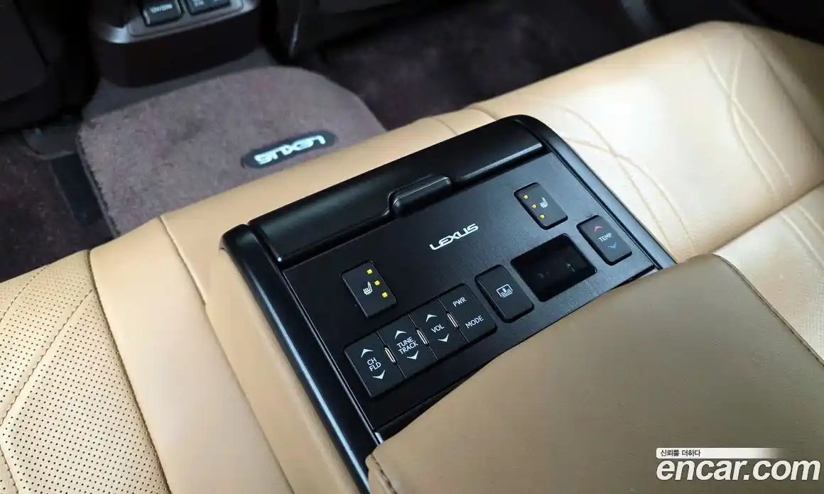 Lexus ES 2019 2.5 Автомат в Москве № 232011, фото 20