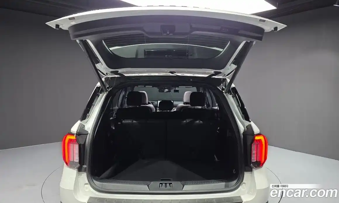 Ford Explorer 2025 2.3 Автомат в Москве № 233061, фото 20