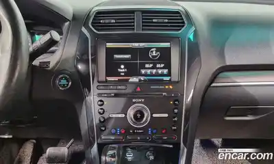 Ford Explorer 2016 2.3 Автомат в Москве № 233286, миниатюра 3