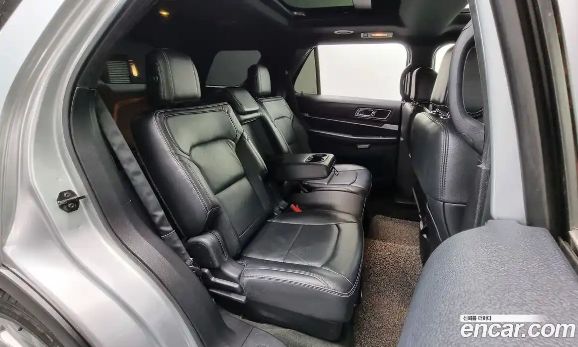 Ford Explorer 2016 2.3 Автомат в Москве № 233286, фото 10