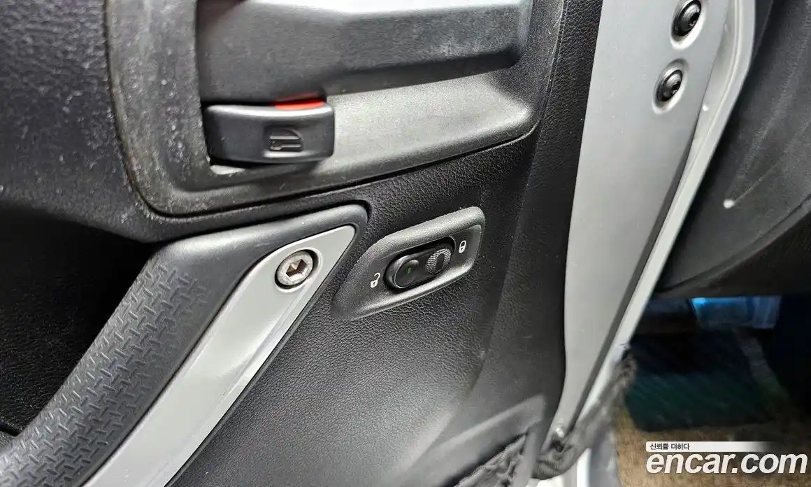 Jeep Wrangler 2011 2.8 Автомат в Москве № 239668, фото 16