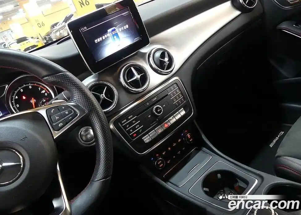 Mercedes-Benz CLA-Class 2018 2.0 Автомат в Москве № 240193, фото 13