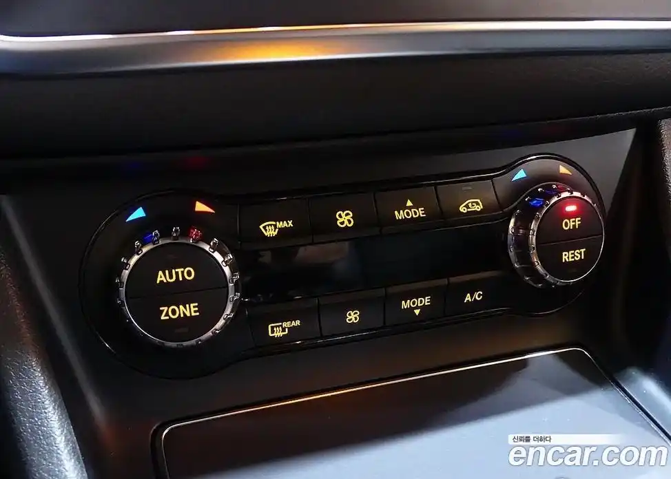 Mercedes-Benz CLA-Class 2018 2.0 Автомат в Москве № 240193, фото 16