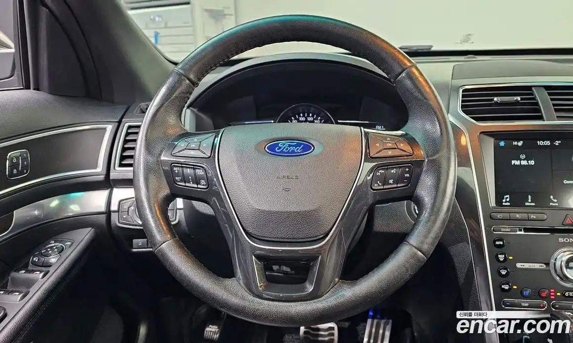 Ford Explorer 2017 2.3 Автомат в Москве № 255674, фото 13