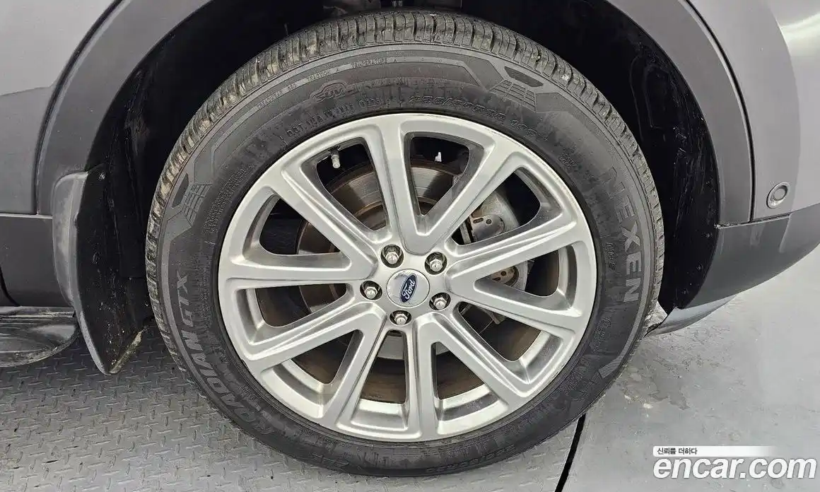 Ford Explorer 2017 2.3 Автомат в Москве № 255674, фото 5