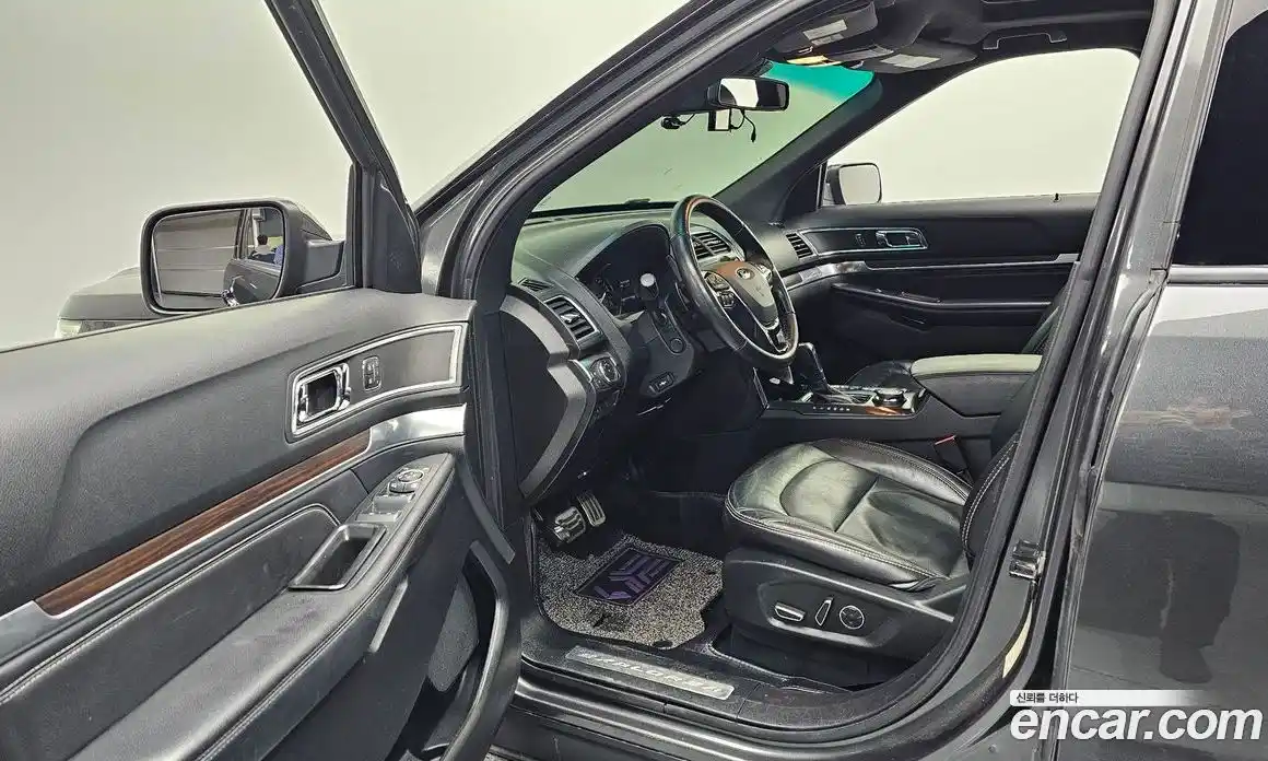 Ford Explorer 2017 2.3 Автомат в Москве № 255674, фото 10