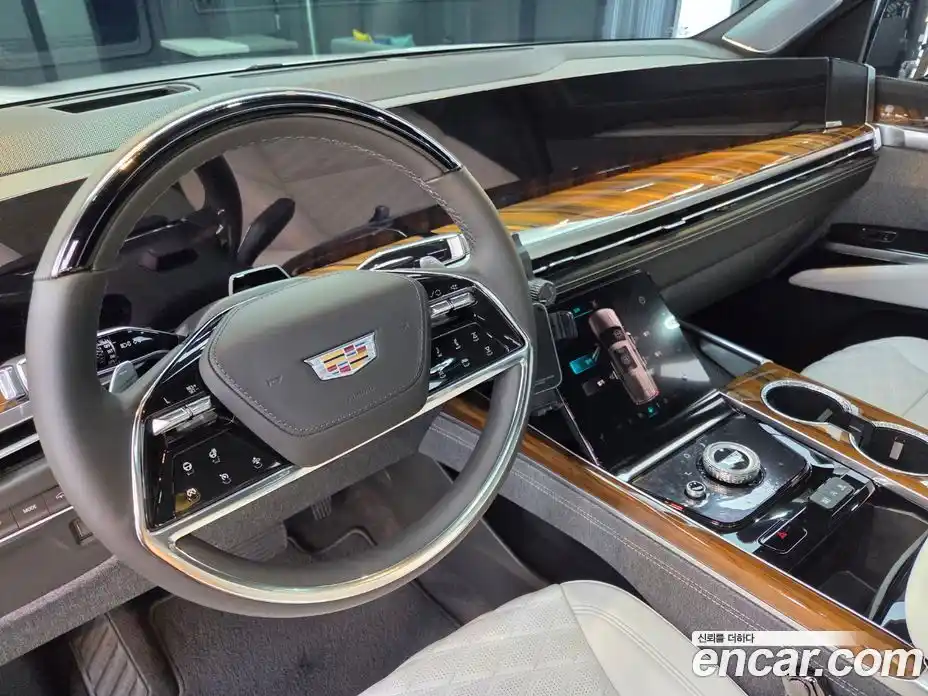Cadillac Escalade 2025 6.2 Автомат в Москве № 256498, фото 15