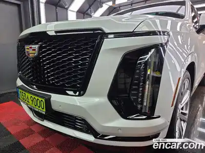 Cadillac Escalade 2025 6.2 Автомат в Москве № 256498, миниатюра 2