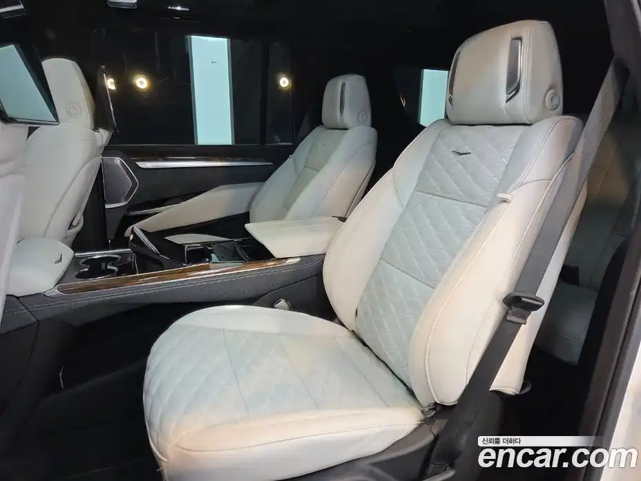 Cadillac Escalade 2025 6.2 Автомат в Москве № 256498, фото 10