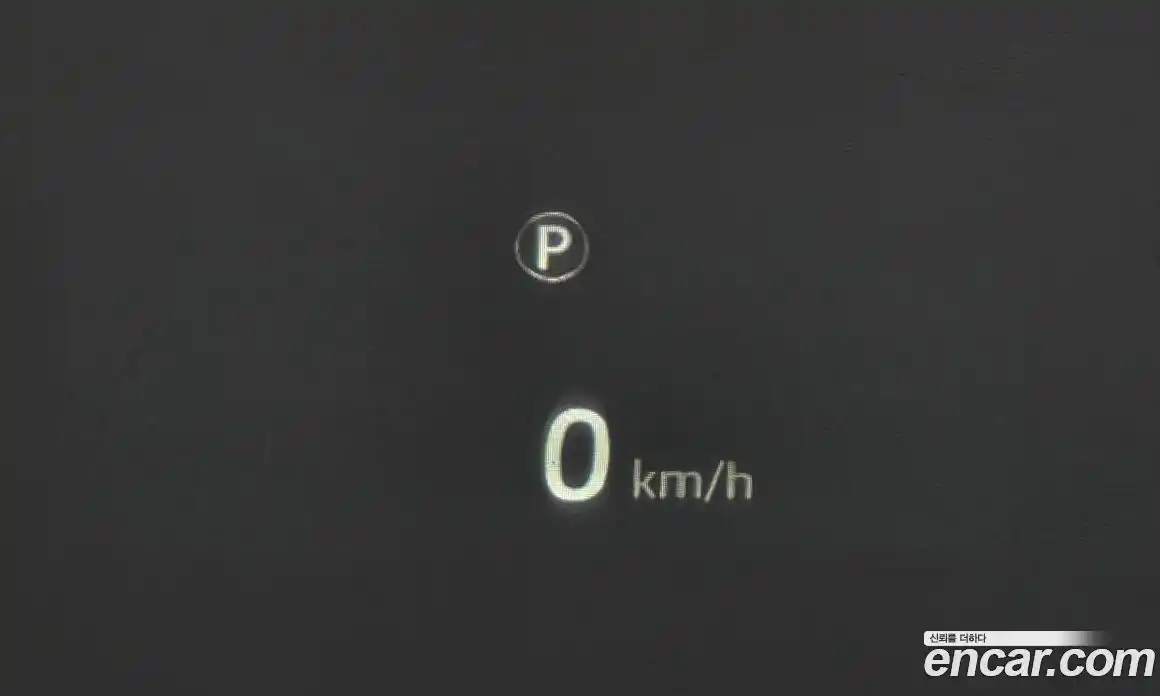 Jaguar E-Pace 2018 2.0 Автомат в Москве № 262114, фото 19