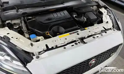 Jaguar E-Pace 2018 2.0 Автомат в Москве № 262114, миниатюра 6
