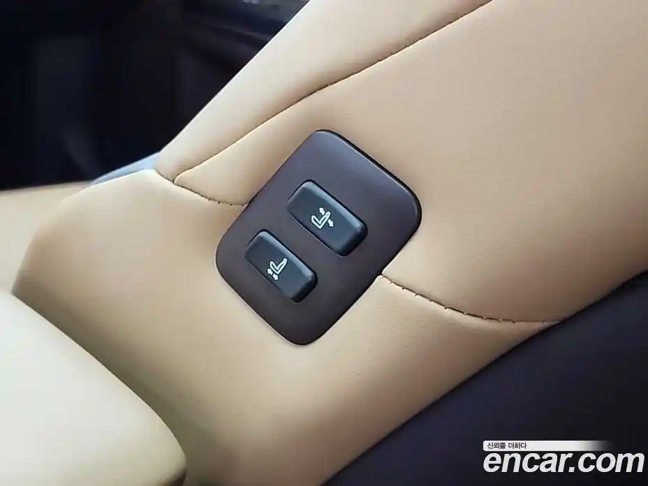 Lexus ES 2019 2.5 Автомат в Москве № 275600, фото 13