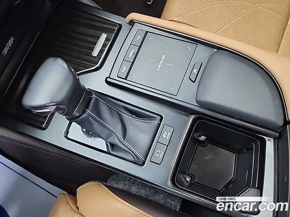 Lexus ES 2019 2.5 Автомат в Москве № 275600, фото 8