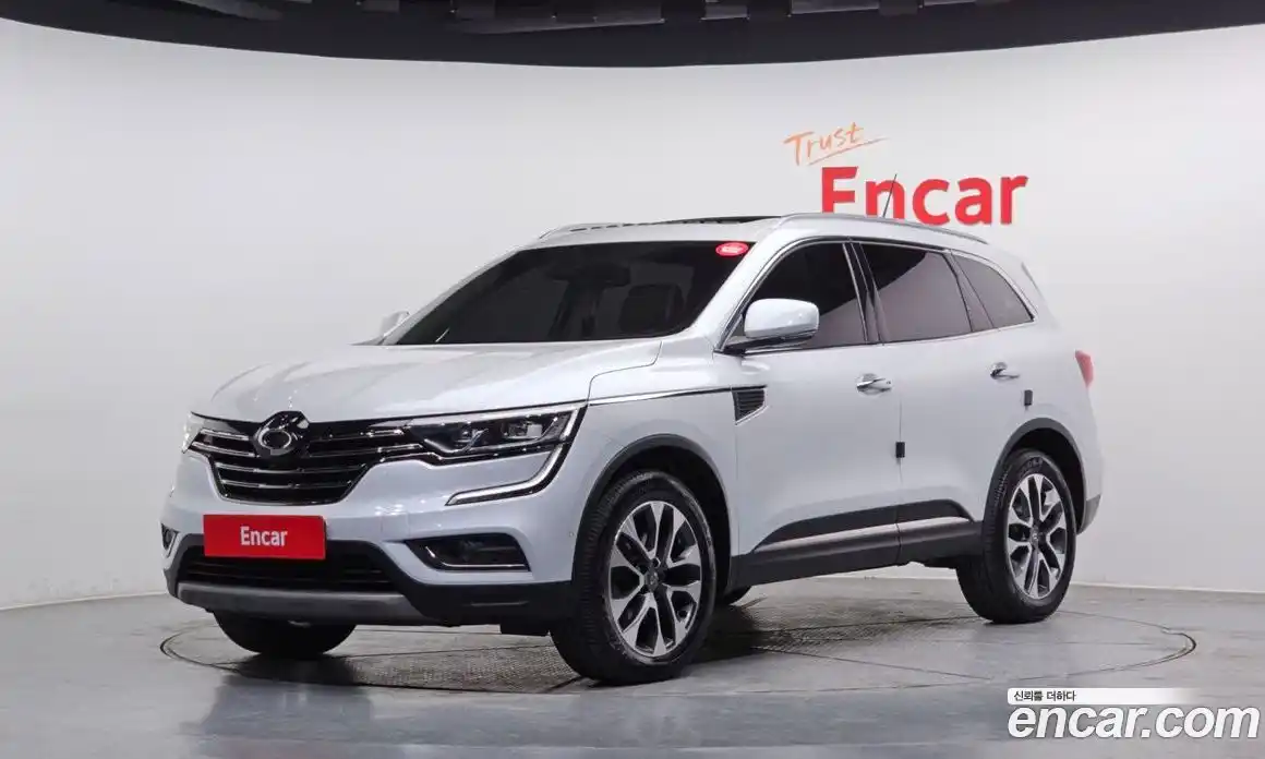 Renault QM6 2017 2.0 Автомат в Москве № 276513, фото 16