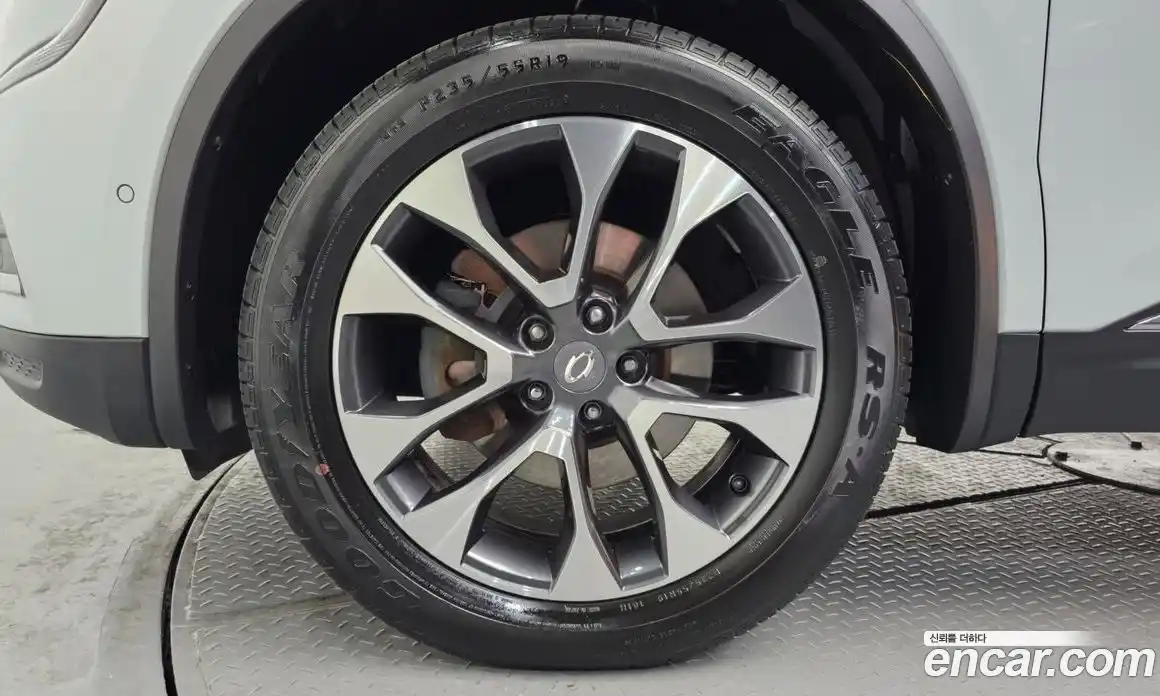 Renault QM6 2017 2.0 Автомат в Москве № 276513, фото 20