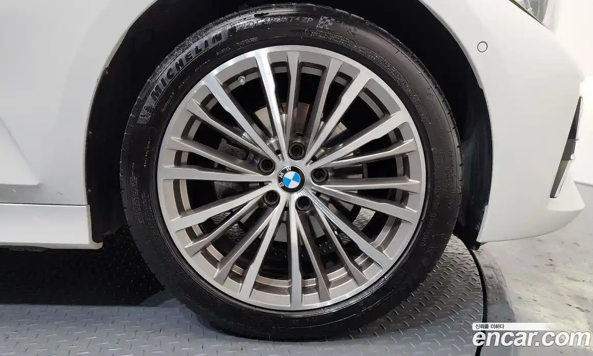 BMW 3-Series 2022 2.0 Автомат в Москве № 291956, фото 14