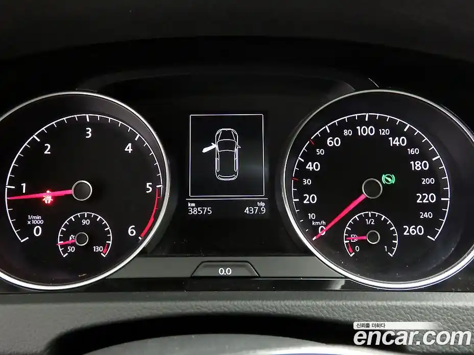 Volkswagen Golf 2015 2.0 Автомат в Москве № 301804, фото 9