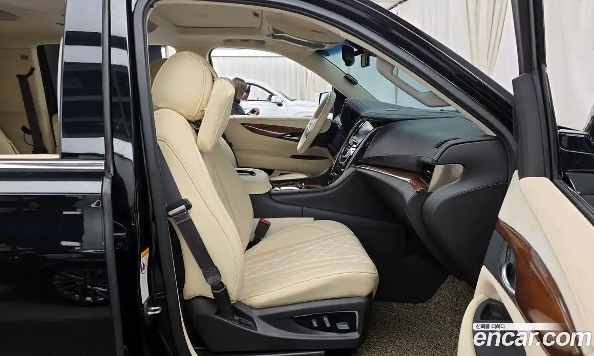 Cadillac Escalade 2015 6.2 Автомат в Москве № 306848, фото 11