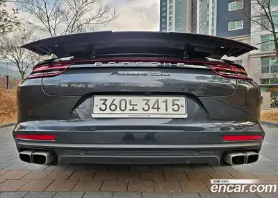 Porsche Panamera 2018 4.0 Автомат в Москве № 314362, миниатюра 4