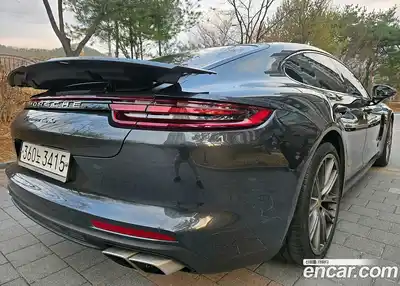 Porsche Panamera 2018 4.0 Автомат в Москве № 314362, миниатюра 5