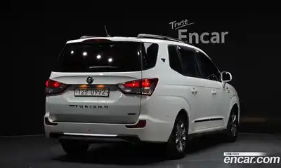 SsangYong Korando 2016 2.2 Автомат в Москве № 31526, миниатюра 2